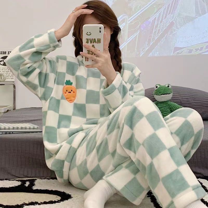 Pijama de Borreguito para Mujer. – 16Style